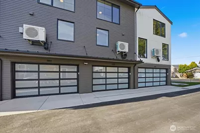 308 Daley Street, Edmonds, WA 98020 - Photo 4