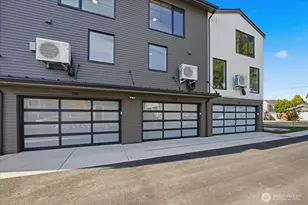 308 Daley St, Edmonds, WA 98020 - Photo 4