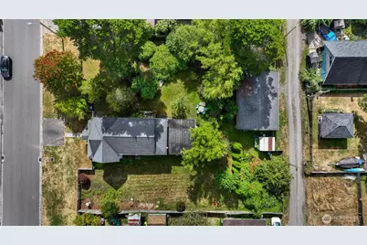 869 Harrison Avenue, Blaine, WA 98230 - Photo 2