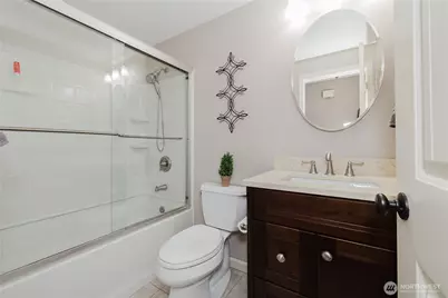 8206 University Point Circle NE, Bremerton, WA 98311 - Photo 22