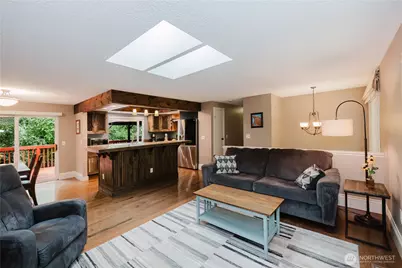 8206 University Point Circle NE, Bremerton, WA 98311 - Photo 6