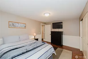 8206 University Point Cir NE, Bremerton, WA 98311 - Photo 20