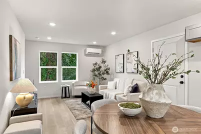 10514 Ninth Avenue NE, Seattle, WA 98125 - Photo 6