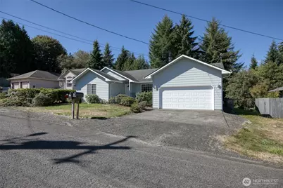 1121 N Fairfield Street, Aberdeen, WA 98520 - Photo 2