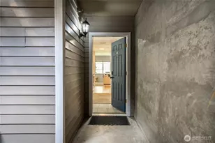 901 E Marine View Dr, Everett, WA 98201 - Photo 30