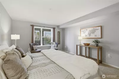 4343 Roosevelt Way NE #404, Seattle, WA 98105 - Photo 14