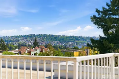 800 N Allen Place #401, Seattle, WA 98103 - Photo 30