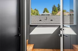 910 29th Ave, Seattle, WA 98122 - Photo 20