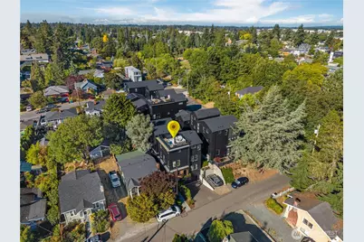 524 N 86th Street, Seattle, WA 98103 - Photo 38