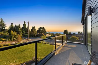 18638 2nd Avenue SW, Normandy Park, WA 98166 - Photo 10