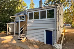 641 NW 180th St, Shoreline, WA 98177 - Photo 2