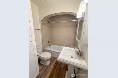 641 NW 180th Street, Shoreline, WA 98177 - Photo 24