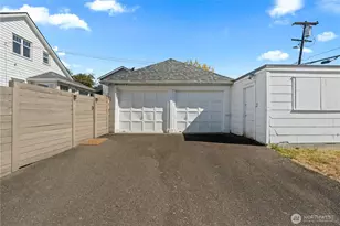 617 E St, Blaine, WA 98230 - Photo 26