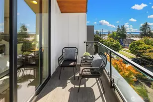 2530 30th Ave W, Seattle, WA 98199 - Photo 26