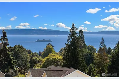 2528 30th Avenue W, Seattle, WA 98199 - Photo 18