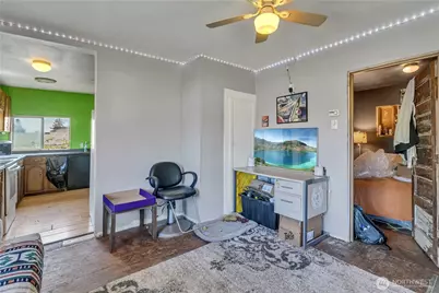 5015 S Thompson Avenue, Tacoma, WA 98408 - Photo 4