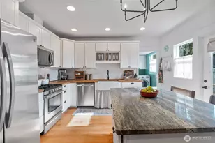 1357 W Axton Rd, Ferndale, WA 98248 - Photo 10