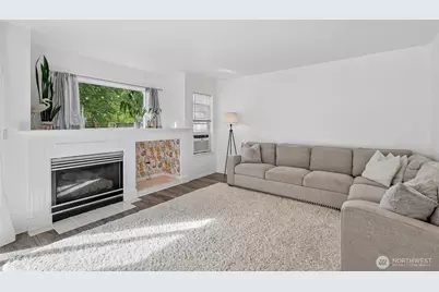 1131 115th Street SW #F1, Everett, WA 98208 - Photo 2
