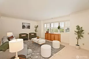 1301 Spring St, Seattle, WA 98104 - Photo 4