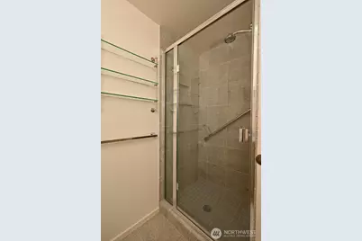 1301 Spring Street #6D, Seattle, WA 98104 - Photo 22