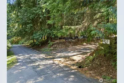 28505 SE 67th Street, Issaquah, WA 98027 - Photo 4