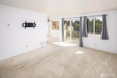 12035 32nd Avenue NE #304, Seattle, WA 98125 - Photo 6