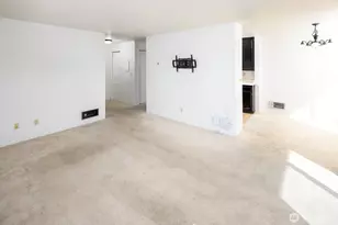 12035 32nd Ave NE, Seattle, WA 98125 - Photo 8