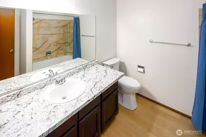 12035 32nd Avenue NE #304, Seattle, WA 98125 - Photo 14
