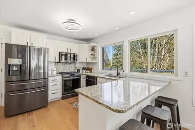 16018 36th Avenue NE, Lake Forest Park, WA 98155 - Photo 10