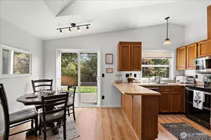 16721 6th Ave SE, Bothell, WA 98012 - Photo 12