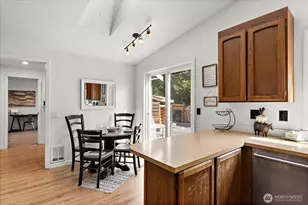 16721 6th Ave SE, Bothell, WA 98012 - Photo 16