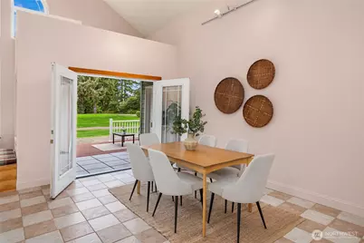 11033 Mandus Olson Road NE, Bainbridge Island, WA 98110 - Photo 18