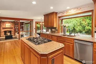 18138 NE 130th Place, Redmond, WA 98052 - Photo 12