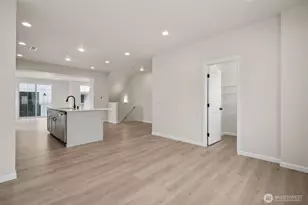 12064 127th Ave E, Puyallup, WA 98374 - Photo 6