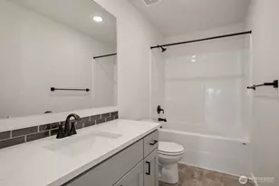 12064 127th Ave E, Puyallup, WA 98374 - Photo 16