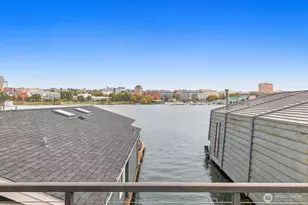 3146 Portage Bay Pl E, Seattle, WA 98102 - Photo 32