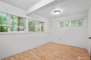 3240 90th Pl SE, Mercer Island, WA 98040 - Photo 12