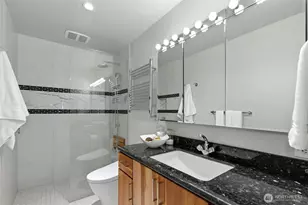 320 Melrose Ave E, Seattle, WA 98102 - Photo 12