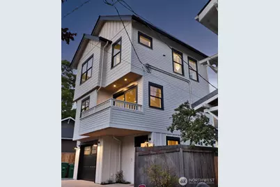5549 B 34th Avenue NE, Seattle, WA 98105 - Photo 2