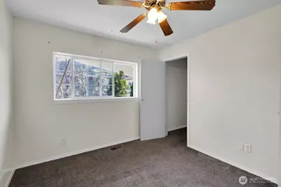 1621 113th Street S, Tacoma, WA 98444 - Photo 18