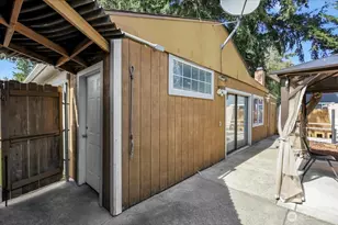 1621 113th St S, Tacoma, WA 98444 - Photo 26