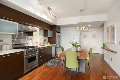 2911 2nd Avenue #704, Seattle, WA 98121 - Photo 6