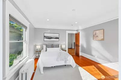 5260 16th Avenue NE, Seattle, WA 98105 - Photo 18