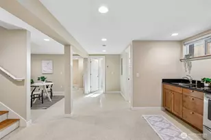 5260 16th Ave NE, Seattle, WA 98105 - Photo 30