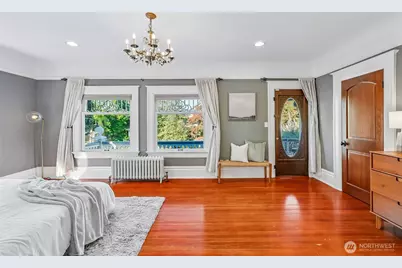 5260 16th Avenue NE, Seattle, WA 98105 - Photo 22