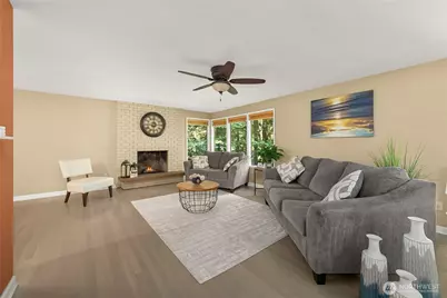 8051 NE Paulanna Lane, Bainbridge Island, WA 98110 - Photo 24
