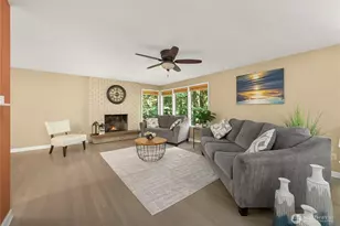 8051 NE Paulanna Ln, Bainbridge Island, WA 98110 - Photo 24