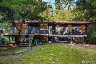 8051 NE Paulanna Ln, Bainbridge Island, WA 98110 - Photo 4