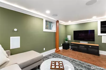 2141 7th Avenue W, Seattle, WA 98119 - Photo 28