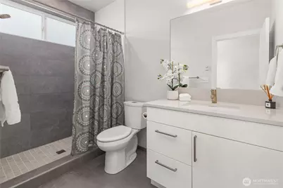 4407 44th Avenue SW #A, Seattle, WA 98116 - Photo 20